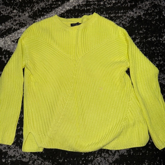 Rachel Zoe Neon Yellow Women's Sweater - Picture 1 of 2